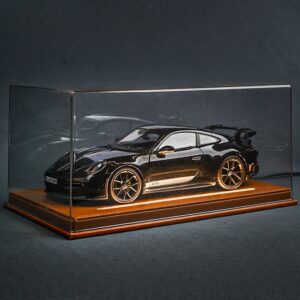 1/18 Porsche 911 GT3 With Lighted Leather Display Case