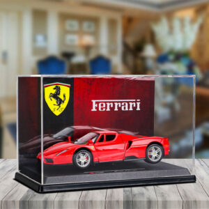 Burago 1/24 Ferrari Enzo With Display Case