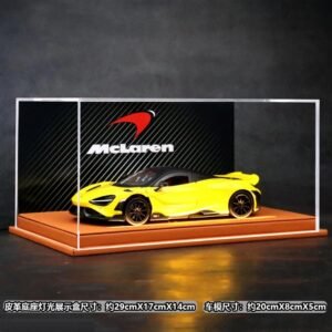 1/24 McLaren 765LT  With Display Case