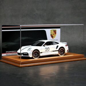 1/24 porsche 911 Turbo S With Lighted Leather Display Case