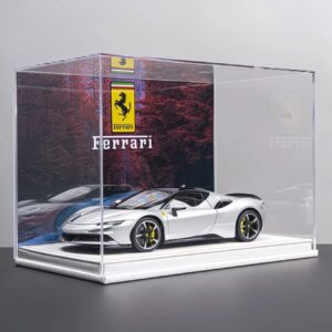 1/18 Ferrari SF90 Stradale With Leather Display Case