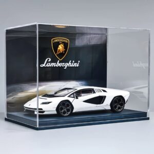 1/18 Lamborghini Countach LPI 800-4 with Display Case