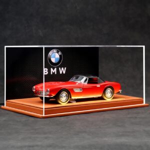 1/24 BMW 507 Vintage Roadster With Lighted Leather Display Case
