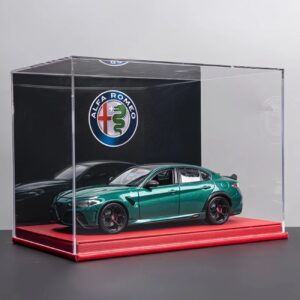 1/18 Alfa Romeo with Display Case