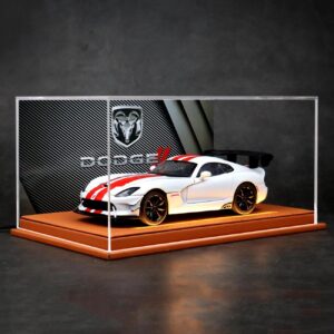 1/24  Dodge Viper SRT With Display Case