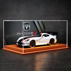 1/24  Dodge Viper SRT With Display Case