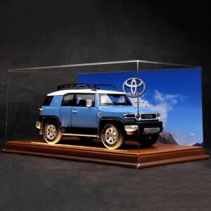 1/24 Toyota FJ Cruiser With Lighted Leather Display Case