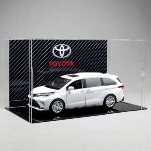 1/24 Toyota Sienna MPV With Display Case