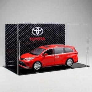 1/24 Toyota Sienna MPV With Display Case