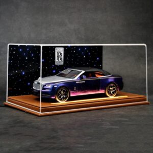 1/24 Rolls Royce Dawn 2 Door Convertible With Display Case