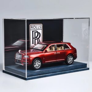 1/24 Rolls Royce Cullinan With Display Case